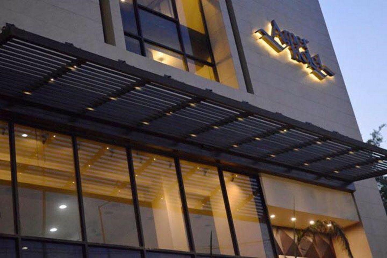 Amer Hotel Лахор Экстерьер фото
